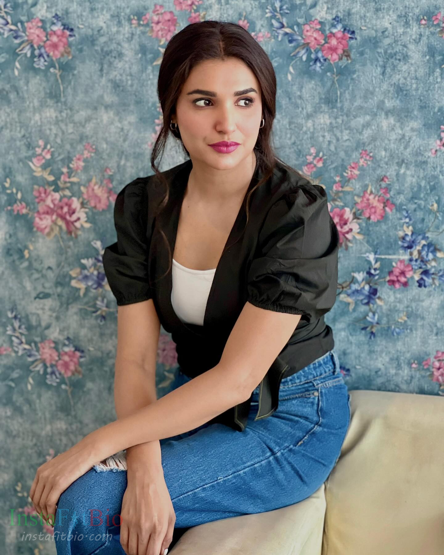 Amna Ilyas Wallpapers InstaFitBio (5) Amna Ilyas Wallpapers InstaFitBio (5)