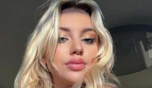 Vansessy - Bio, Age, Height, Wiki, Model | Models Biography