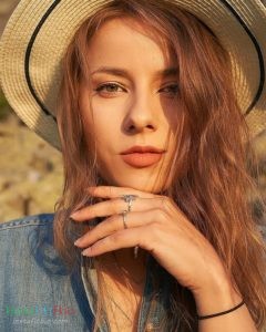 Zvezdelina Tsolova Wallpapers InstaFitBio 1