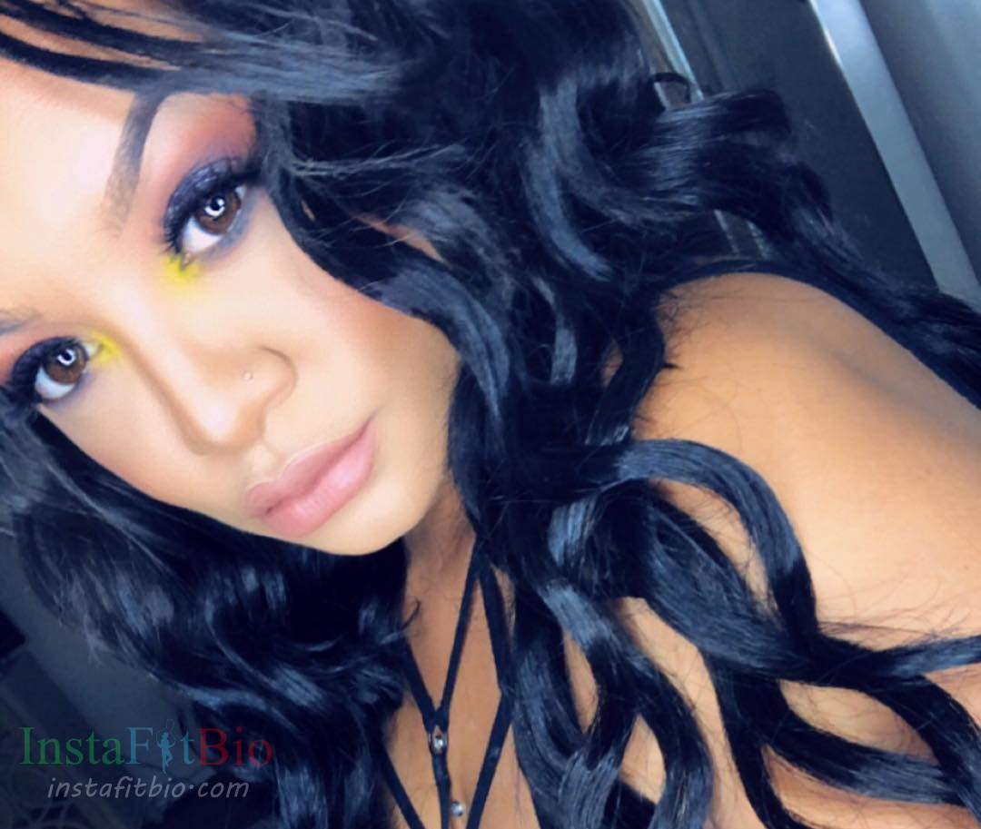 Carlina Lawson Wallpapers InstaFitBio (4)