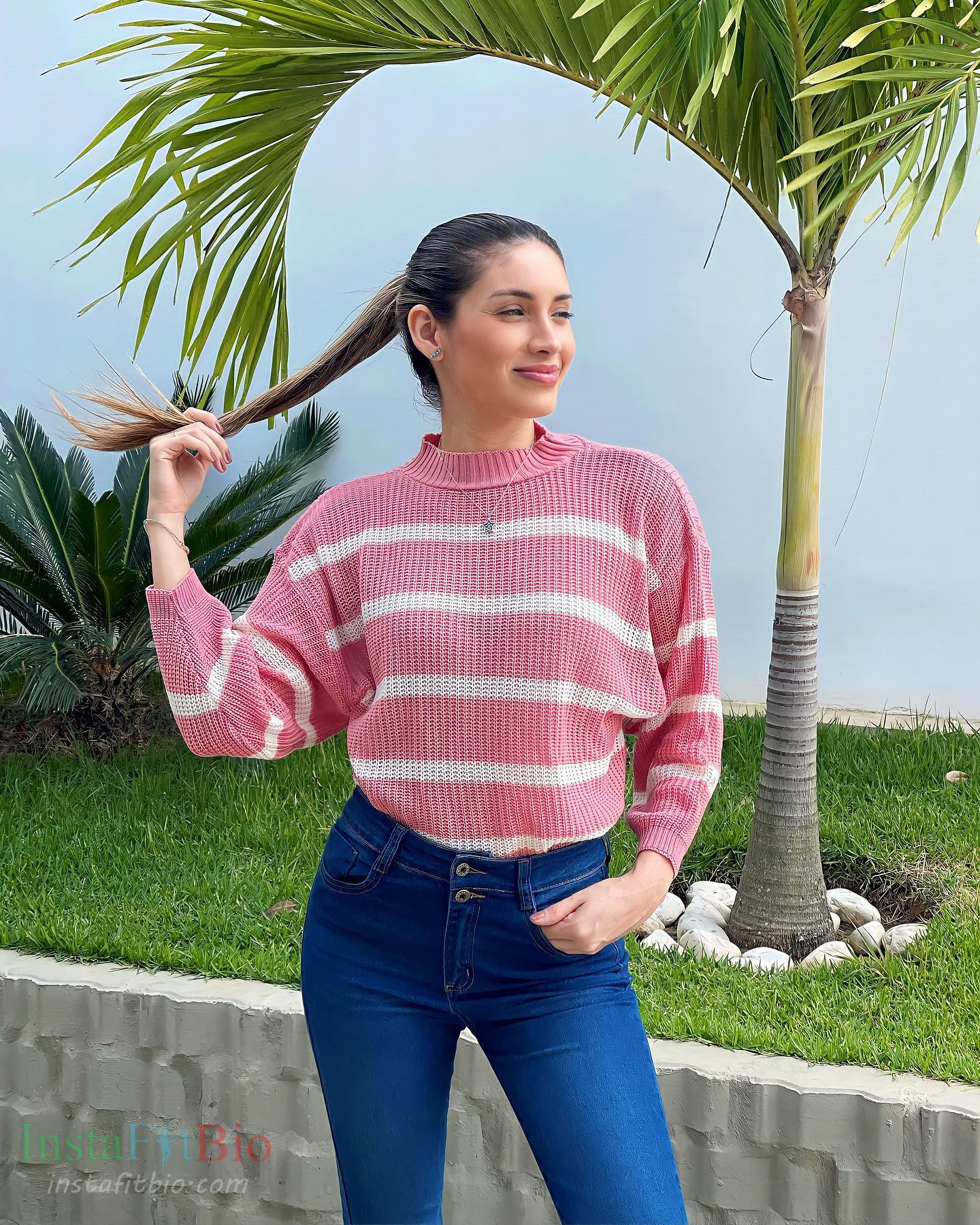 Daniela Cortez Wallpapers InstaFitBio (1) Daniela Cortez Wallpapers InstaFitBio (1)