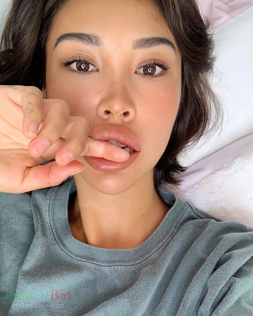 Lauren Lala - Bio, Age, Height | Models Biography