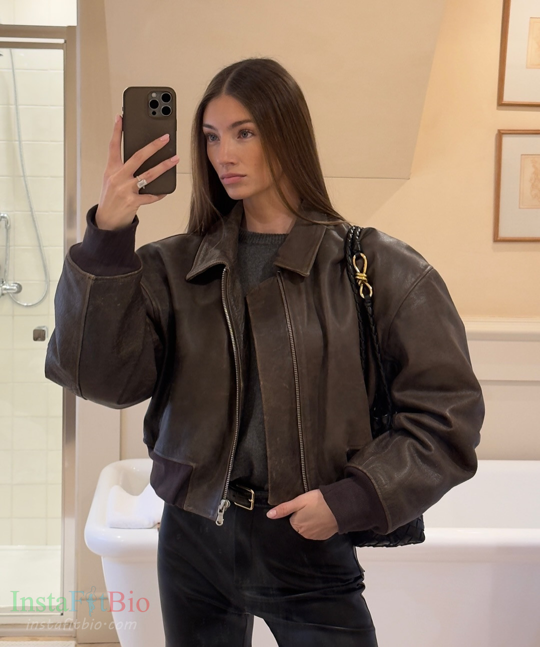 Lorena Rae Wallpapers InstaFitBio (3)