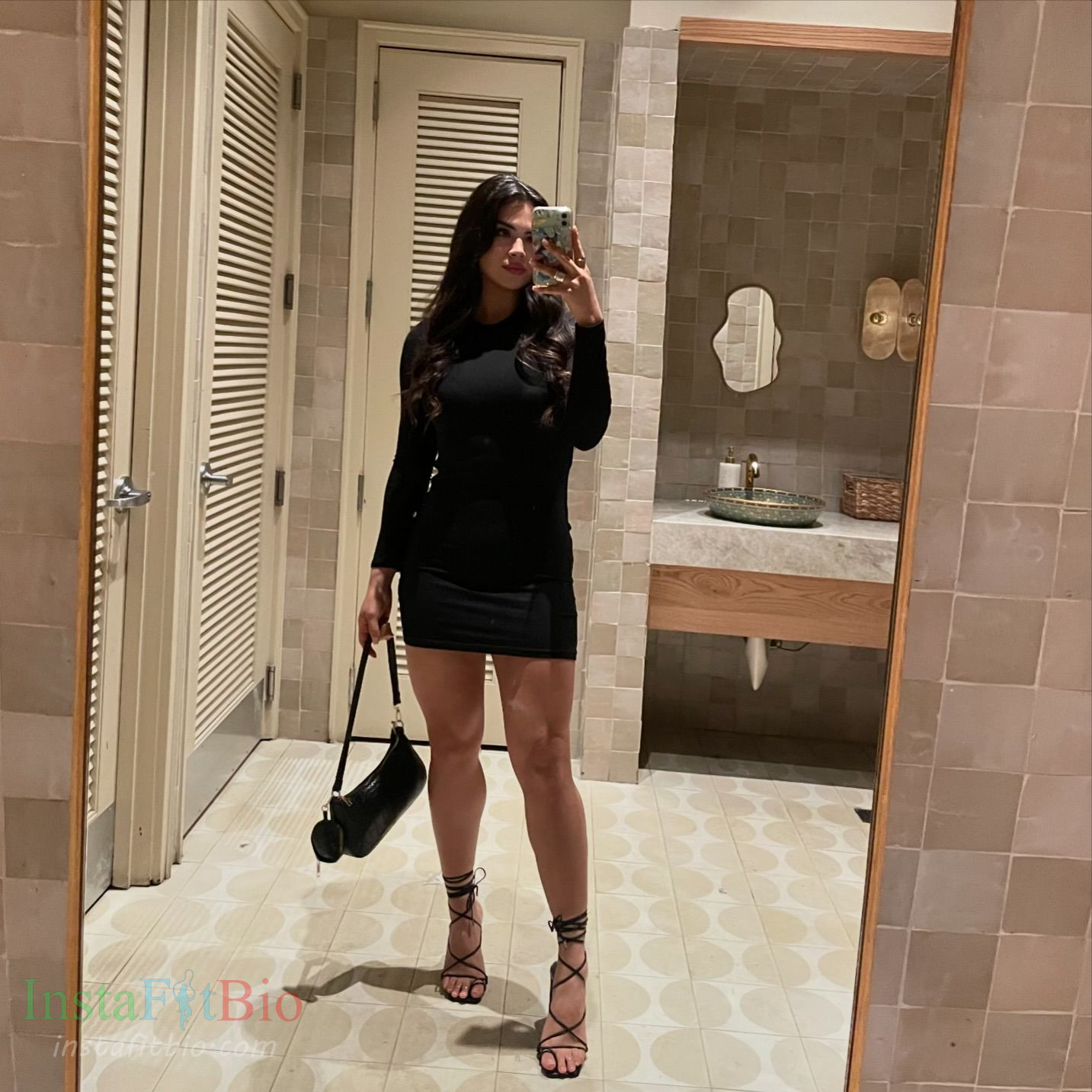 Karla Marie Wallpapers InstaFitBio (7)
