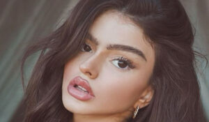 Mila Marandi - Bio, Age, Height | Models Biography