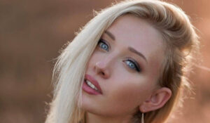 Nicole Deliah - Bio, Age, Height | Models Biography