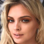 Danielle Sellers InstaFitBio