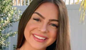 Sophie Burns - Bio, Age, Height | Models Biography