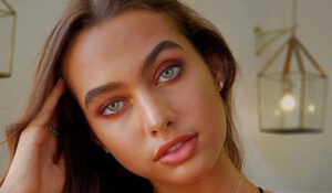 Kamila Davies - Bio, Age, Height | Models Biography