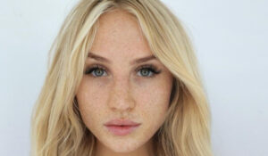 Lauren Dascalo - Bio, Age, Height Models Biography