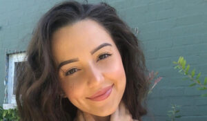 Alessandra Cruz - Bio, Age, Height | Models Biography