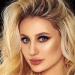 Ania Adamczyk InstaFitBio