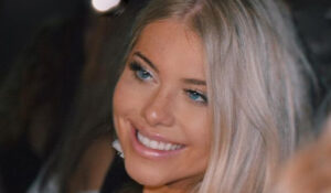 Becca Moore - Bio, Age, Height | Models Biography