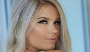 Taylor Kamphorst - Bio, Age, Height | Models Biography