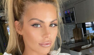 Whitney Dillon - Bio, Age, Height | Models Biography