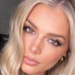 Danielle Knudson InstaFitBio