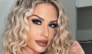 Maddie Moore - Bio, Age, Height | Models Biography