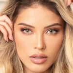 Caro Twin InstaFitBio