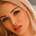 Lily Shams InstaFitBio