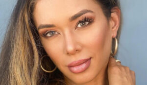 Shayra Medal - Bio, Age, Height, Wiki | Models Biography