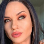 Renee Jewett InstaFitBio