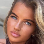 Mia Woodhall InstaFitBio