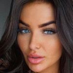 Amber Sophia InstaFitBio