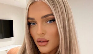 Mary Bedford - Bio, Age, Height, Wiki | Models Biography