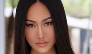 Ana Chi - Bio, Age, Height, Wiki, Model | Models Biography