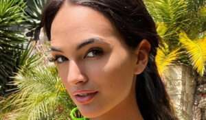 Claudia Bavel - Bio, Age, Height, Wiki | Models Biography
