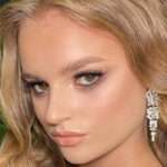 Julia Zelis InstaFitBio