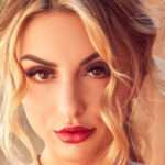 Kylie Mac InstaFitBio