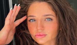 Rachel Ray - Bio, Age, Height, Wiki Models Biography