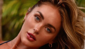 Abigail O'Neill - Bio, Age, Height, Wiki | Models Biography