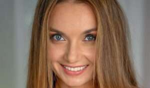 Xenia-Crushova-InstaFitBio-300x175 Xenia Crushova InstaFitBio