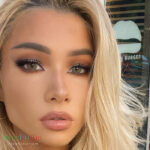Hellogoldenvi InstaFitBio