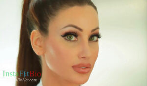 Holly Sonders - Bio, Age, Height, Wiki Models Biography