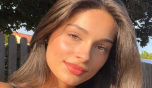 Julia Knezevic - Bio, Age, Height, Wiki | Models Biography