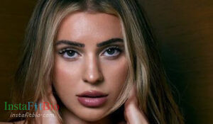 Tavia Sky - Bio, Age, Height, Wiki | Models Biography