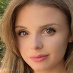 Dani Briston InstaFitBio