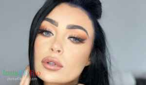 Selina Fox - Bio, Age, Height, Wiki, 😍 | Models Biography