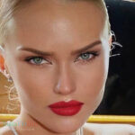 Chloe Wallenberg InstaFItBio
