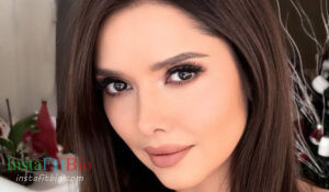 Marlene Favela - Bio, Age, Height, Wiki Models Biography