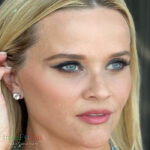 Reese Witherspoon #InstaFitBio