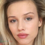 Gracie Dzienny #InstaFitBio