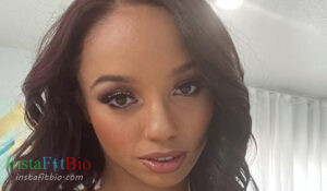 Alexis Tae - Bio, Age, Height, Wiki, 😍 Models Biography