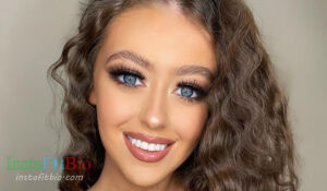 Chloe #InstaFitBio