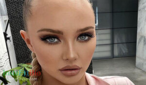 Paisley Porter - Bio, Age, Height, Wiki | Models Biography