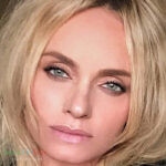Amber Valletta #InstaFitBio