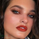Julia Van Os #InstaFitBio